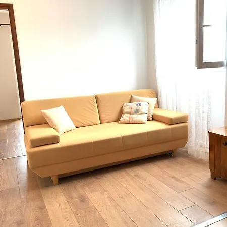 Blazenka Apartment Banjol