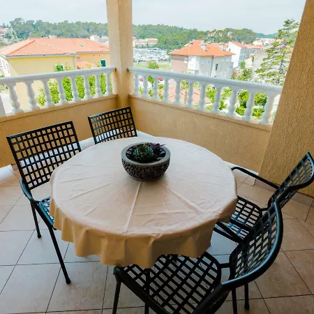 Apartment Blazenka Banjol