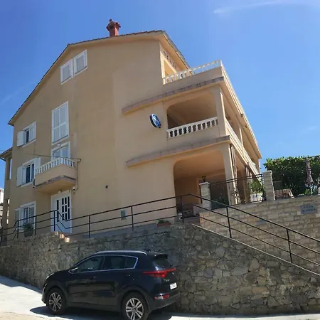Blazenka Apartment Banjol